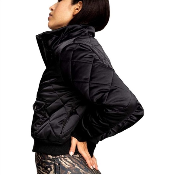 Good American cropped satin quilted puffer jacket black small 2 - Picture 2 of 8